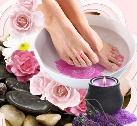 Treatment room prepared for a sugar foot scrub